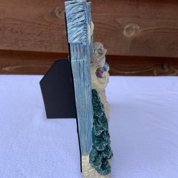 "Snowsnickle" Photo Frame - Picture 3 of 5